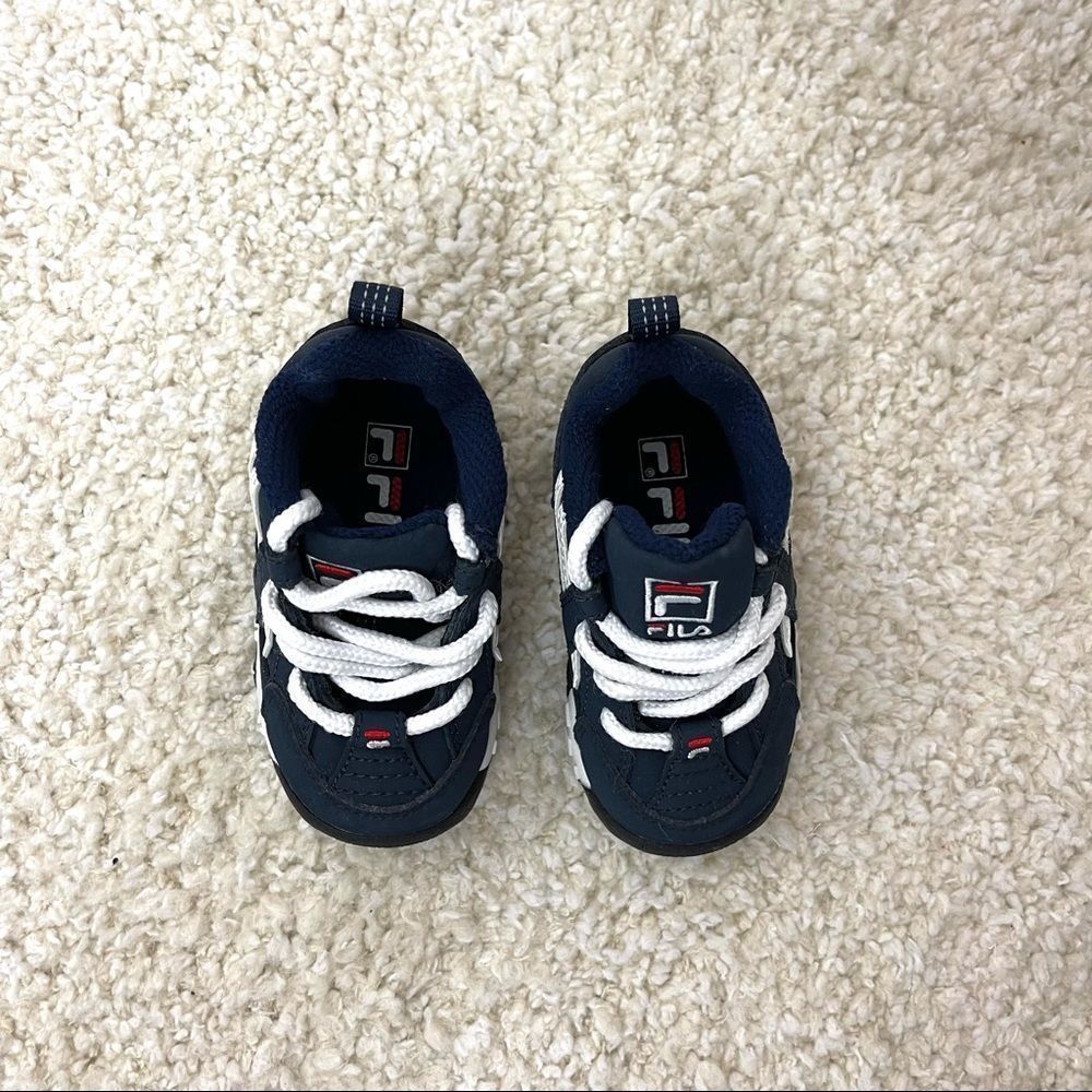 Fila Sneakers - Picture 2 of 10